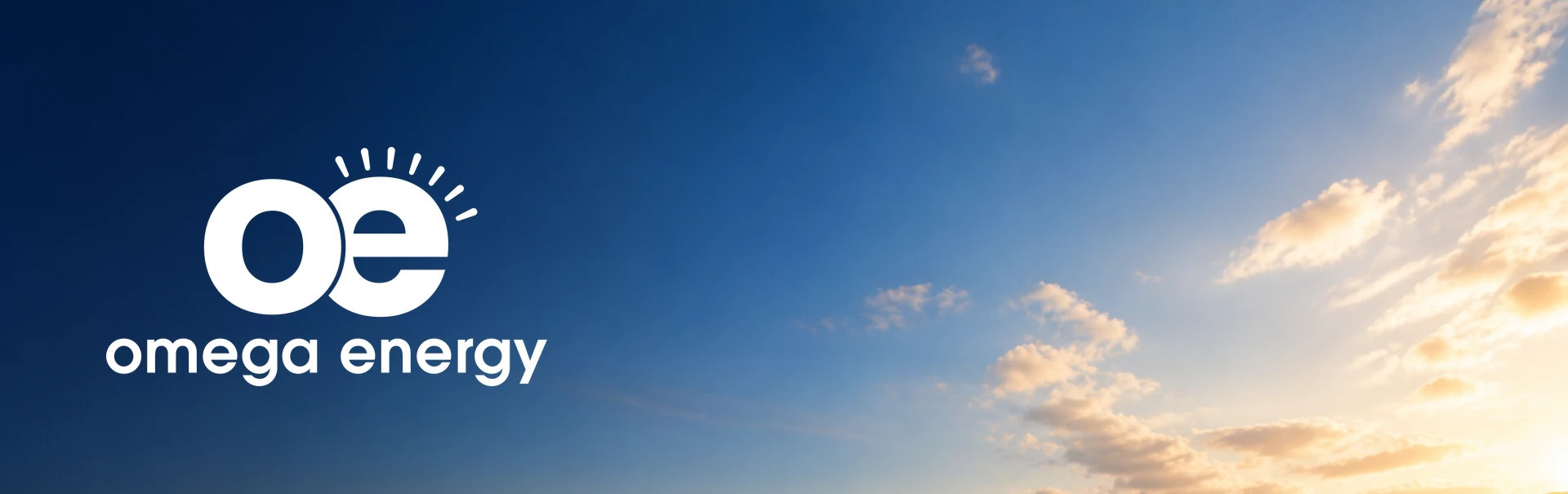 Omega Energy: logotipo blanco sobre un cielo al atardecer